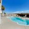 Sebastian in Cherry Grove is a 6 bedroom oceanfront home with a pool - Мертл-Біч