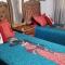 Kettle Guest Lodge Rustenburg - Rustenburg