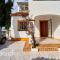 FABULOUS HOLIDAY HOUSE
