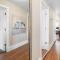 Pioneer Vacation Rentals - Pioneer North Suite downtown Ashland