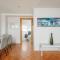 ROY 2 bdr Apartment with Prague Castle View, Parking & AC - Praha