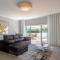 Spacious house with pool - Faro