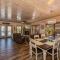 Southern Comfort Lodge-in Pigeon Forge, sleeps 18-7BR 6BA luxury cabin, w FREE attraction ticket!