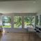 Impeccable, modern, river view, renovated cottage