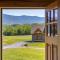 Happy Hideout, country livin with great mountain views, hot tub, arcades, fire pit, pets ok with fee - Cosby