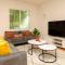 Up to 20% off weekly stay 3BR 2.5 miles to airport