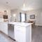 Main Floor Cozy 2 Bedroom Condo in Bettendorf