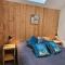 Gîte Bleuet, petit LOFT 2 à 6 personnes, avec salle de jeux et SPA dans la résidence