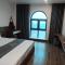 LS HOTEl
