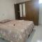 Casa mobiliada de 2 suítes na R São Lázaro 2367 - 2370 - Jardim Gonzaga