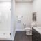 Cozysuites l Upscale 1BR in Downtown Cincinnati