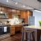 CozySuites TWO Stylish 2BR Condo on Elm St