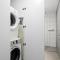 Chic 1-Bed Near Park, Function Centre and Shops