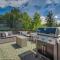 Lion Lodge - Prime Spot Game Room Hot Tub Fire Pit