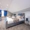 *RA10W* For your most relaxed & Cosy stay + Free Parking + Free Fast WiFi *
