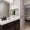 Stylish 1BR Farmers Branch