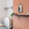 Spacious 4-Bedroom Apt | Pool Table - Cardiff