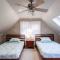 Stay On The Cape Vacation Rentals : Large Family Home With Pool Come Enjoy The Cape