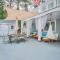 Stay On The Cape Vacation Rentals : Large Family Home With Pool Come Enjoy The Cape - Barnstable