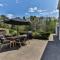 Stay On The Cape Vacation Rentals: Immaculate Home 2 Acres Short Walk To Beach - Bourne