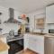 Stay On The Cape Vacation Rentals: Perfect Spot In Yarmouth Book Now & Relax
