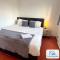 Contractor Stays by Furnished Accommodation Leeds - Free Van Parking on Driveway