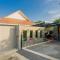 Nut & Non Pool Villa by Duangtham - Ban Khlong Haeng