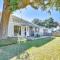 Fort Walton Home with Shared Pool - 2 Mi to Beach! - شاطئ فورت والتون
