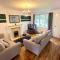 Huge House - Free Parking - Quiet Location - 利物浦