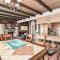 West Newport Duplex on the Sand with Patio-Sleeps 12 - Newport Beach