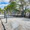 Lakewood Secret Cabin about 4 Mi to The Lake! - بحيرة كانيون