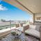 True Luxury Living in Fashion Island with Elevator and Ocean Views - شاطئ نيوبورت
