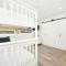 Perfect Renovated and Modern Duplex on Balboa Island - شاطئ نيوبورت