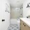 Perfect Renovated and Modern Duplex on Balboa Island - 纽波特海滩
