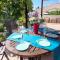 Fab Sea and Mountain View Villa, walking distance from the Sandy Beach