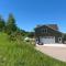 Majestic Retreat Studio