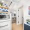 Balboa Island Luxury Penthouse Suite With Bay Views