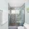 5 Bedroom duplex with Patio & Balcony walk to Pier - Newport Beach