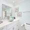 5 Bedroom duplex with Patio & Balcony walk to Pier - Newport Beach