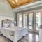 Walk to Beach Stunning Gulfport Getaway