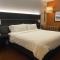 Holiday Inn Express Metropolis by IHG