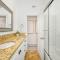 3 Bedroom with Park and Beach in your Backyard! - Newport Beach
