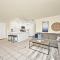 Oceanfront Home on the Boardwalk with 3 car Garage, AC, Giant Patio, Ocean Views, Walk to Pier - Newport Beach
