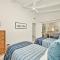 Beachfront home with Sweeping Ocean Views, AC, Walk to the Pier, Restaurants, Shops, Activities