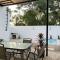 Kaab: Exclusividad y confort en un oasis vacacional con piscina