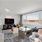 Waterview house walking distance from Cove Beach-5 mins to downtown-only 40 min to NYC - ستامفورد