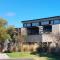 Luxe Townhouse - WiFi included Luxe Townhouse - WiFi included