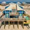 Island Escape - Gulf Access and Pet Friendly - Plus AMAZING views from the CROWS NEST! home - Дофин-Айленд