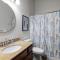 Art District Loft - 4BD/2BA Downtown SGF - سبرينغفيلد