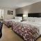Red Roof Inn & Suites Cave City